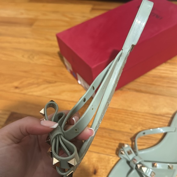 Valentino rock stud flip flops - Picture 2 of 3